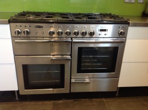 The range cooker in the kitchen